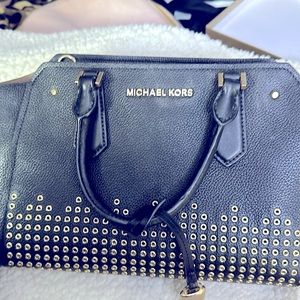 black micheal kors. smaller perfect for daily use